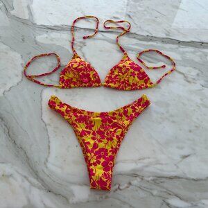 BRAZILIAN PINK YELLOW FLORAL BIKINI SIZE M NWOTS!